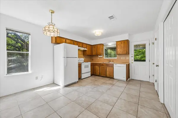 8202 Mescalero DR #A, Austin, TX 78736