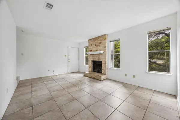 8202 Mescalero DR #A, Austin, TX 78736