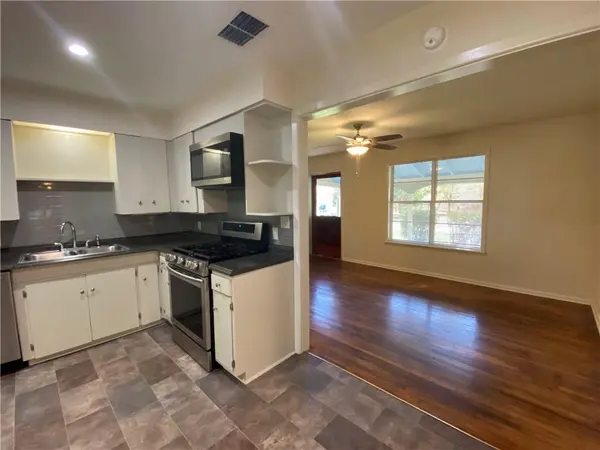 1018 Mead Street #A ST #B, San Marcos, TX 78666