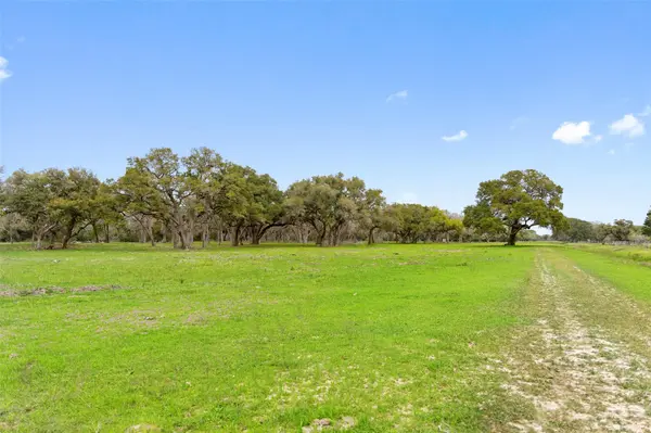 Lot 2 County Road 123, Edna, TX 77957