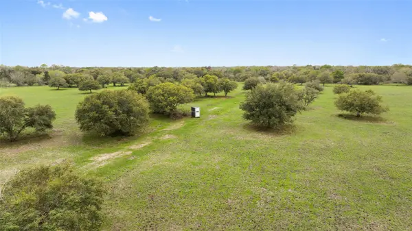 Lot 2 County Road 123, Edna, TX 77957