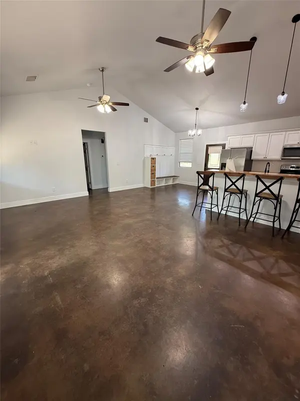 132 Waianae CT, Bastrop, TX 78602