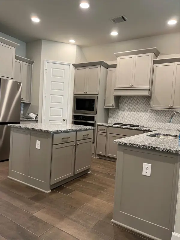 15830 Bird Of Paradise DR, Conroe, TX 77302