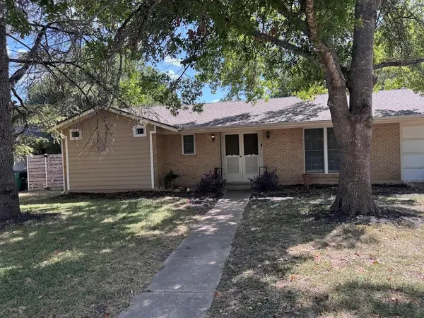 1901 Vallejo ST, Austin, TX 78757