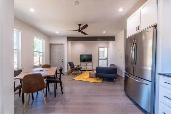 3007 E 14 1/2 ST #Unit B, Austin, TX 78702