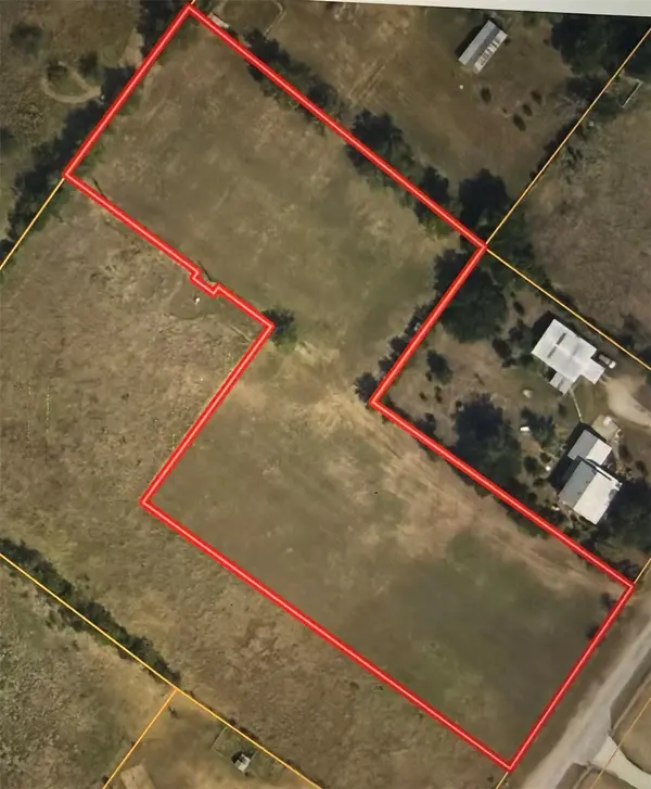 2206 Sandra LN, Webberville, TX 78653
