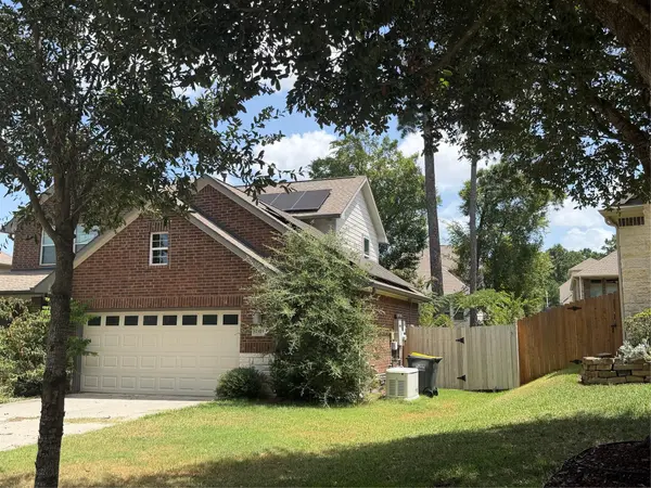 2411 Sunset Mist LN, Conroe, TX 77304