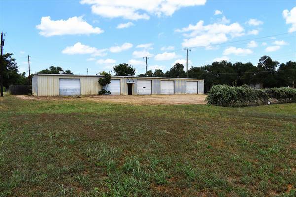 215 Childress DR, Rockdale, TX 76567