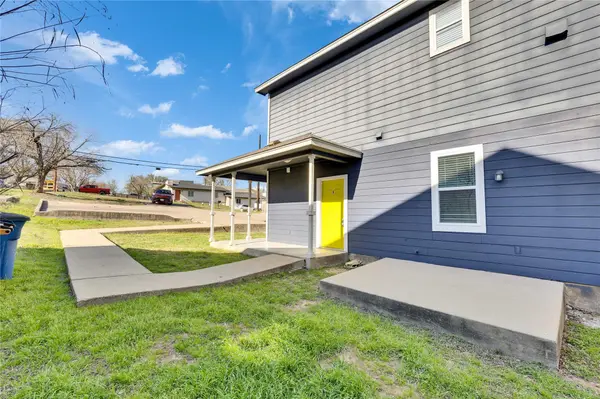 3201 Jack Cook DR #B, Austin, TX 78723