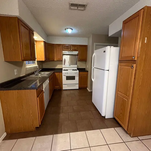 7208 Creekside DR #C, Austin, TX 78752