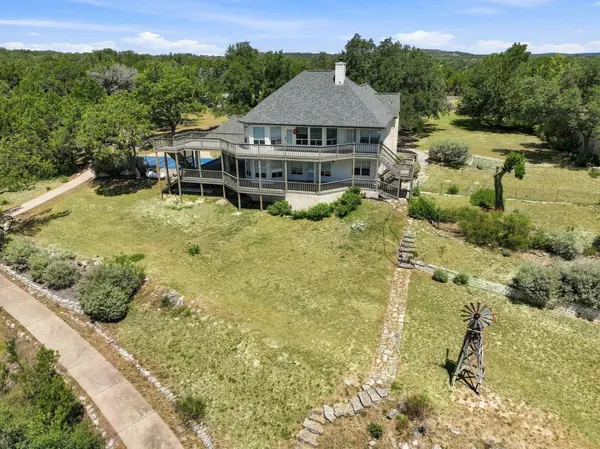 18113 Travis DR, Lago Vista, TX 78645