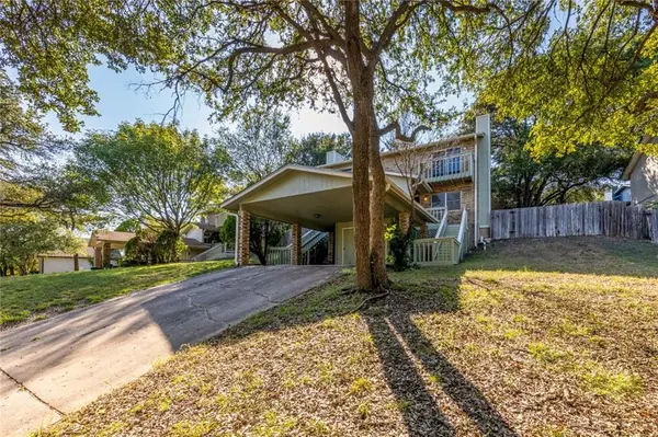8106 DUNN St ST #B, Austin, TX 78745