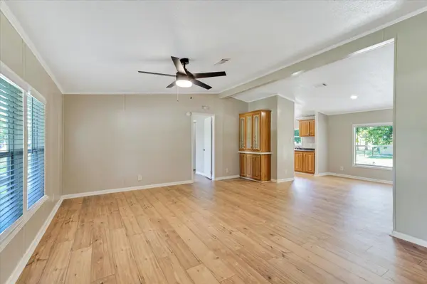 345 Fm 671, Lockhart, TX 78644