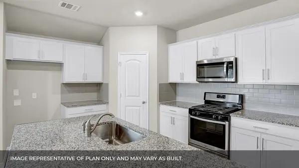 12113 Silverston Tree BND, Mustang Ridge, TX 78610