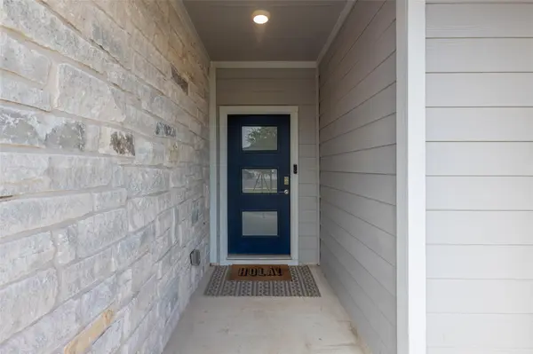 2913 Louris LN, Pflugerville, TX 78660