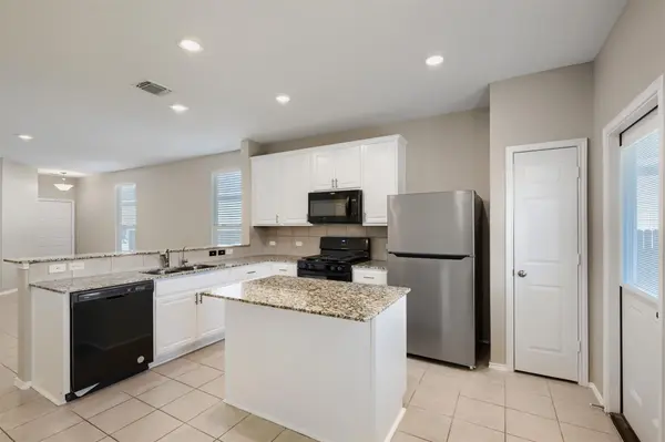 324 Harper LN, Georgetown, TX 78626