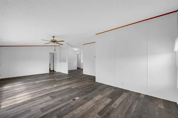 156 Julie DR, Kingsland, TX 78639