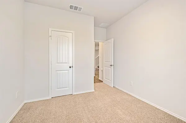 204 Lily Pond TRL, San Marcos, TX 78666