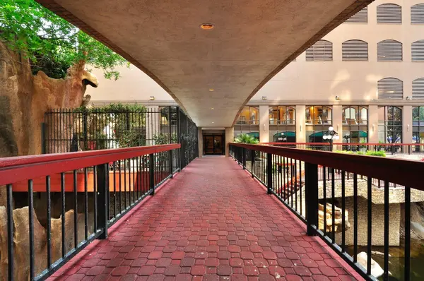 507 Sabine ST #304, Austin, TX 78701