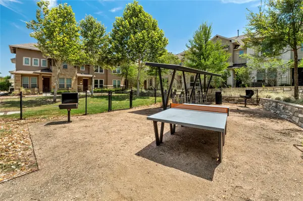 1709 Lawrence ST, Austin, TX 78741