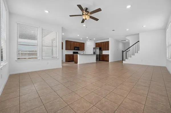 221 Sand Lily LN, Georgetown, TX 78626
