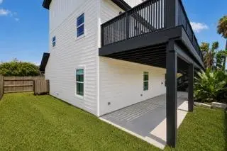 500 Royal Palm LN, Port Aransas, TX 78373