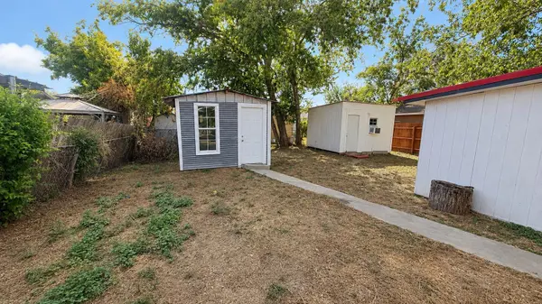 1001 Tony Lee ST, Seguin, TX 78155