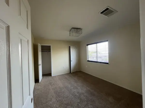 12708 La Paz LN, Del Valle, TX 78617