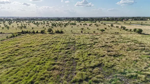 2179 E Highway 237, Round Top, TX 78954