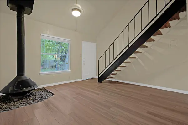 3454 Willowrun DR #C, Austin, TX 78704