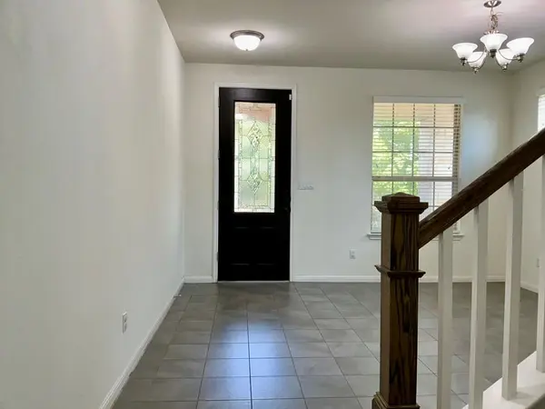 5681 Porano CIR, Round Rock, TX 78665
