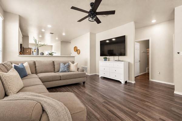 323 Zuma DR, Liberty Hill, TX 78642
