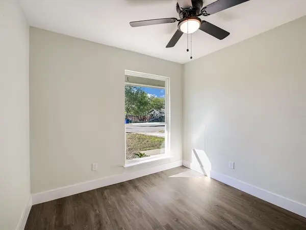7004 Craybrough CIR, Austin, TX 78724