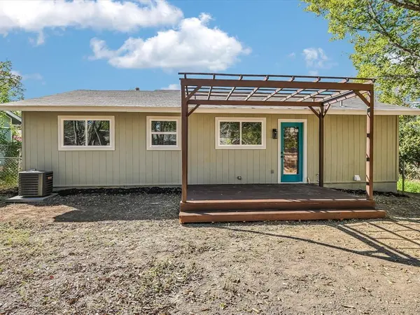 7004 Craybrough CIR, Austin, TX 78724