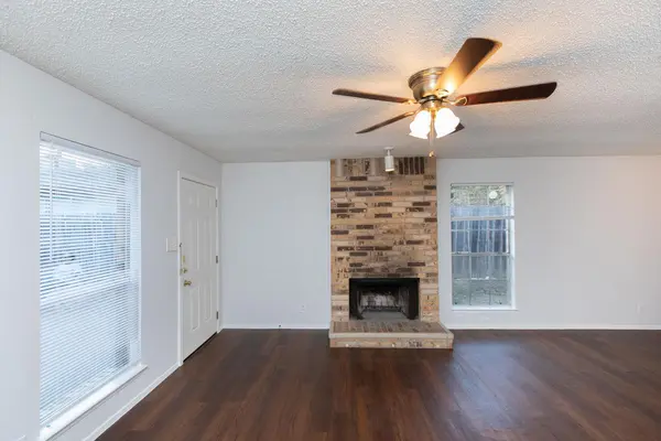 2102 Courtney ST #A, Austin, TX 78745