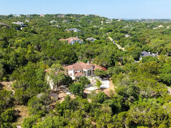 67 St Stephens School RD, Austin, TX 78746