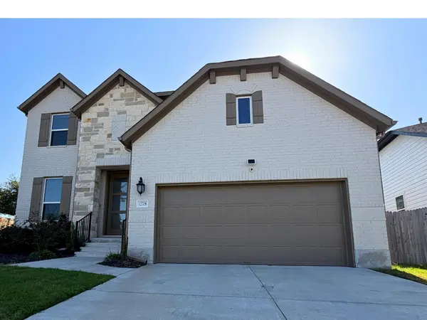 12708 Purple Prairie LN, Buda, TX 78610
