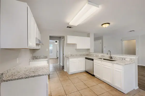 708 Pampas Ricas DR, Leander, TX 78641