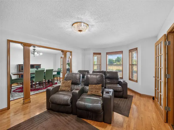 1900 County Road 130, Hutto, TX 78634