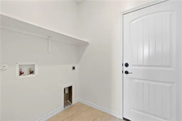 300 Wilhem WAY, Uhland, TX 78640