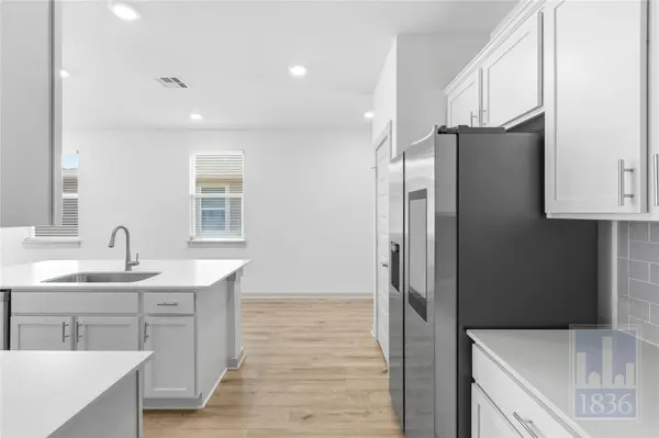 8129 Linnie LN, Austin, TX 78724