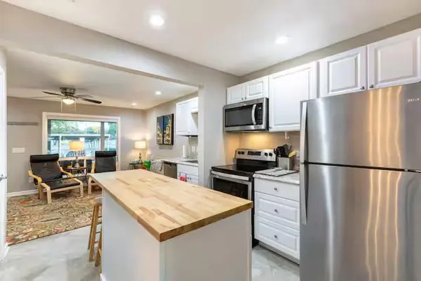 1500 Ranch Road 1431 #101, Kingsland, TX 78639