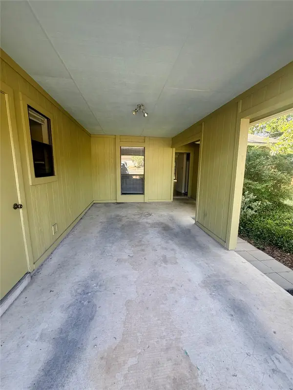 8105 S 1st ST #B, Austin, TX 78748