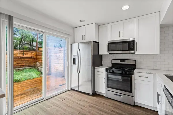 6401 Chimney Creek CIR #A, Austin, TX 78723
