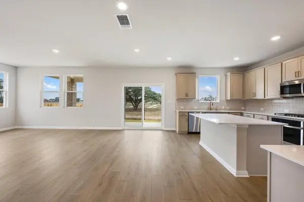 1921 Fannie RD, Georgetown, TX 78633