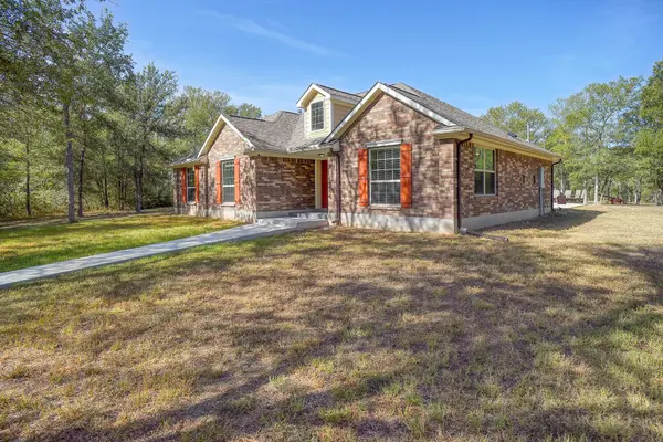 384 Pope Bend RD N, Cedar Creek, TX 78612