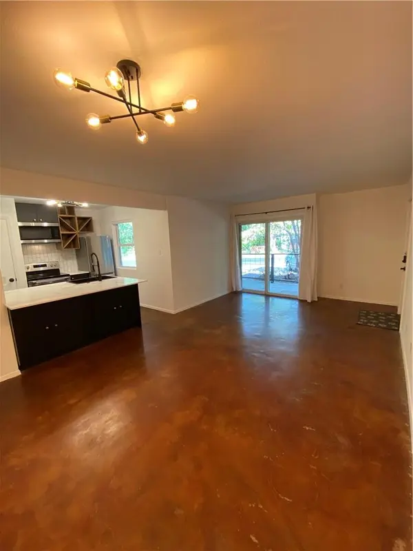 2119 Oxford Ave #B, Austin, TX 78704