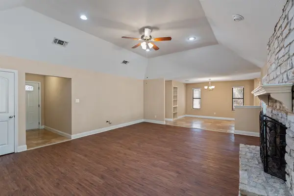 4906 Tannehill LN, Austin, TX 78723