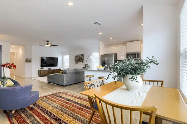 452 Perfect World LOOP, Jarrell, TX 76537