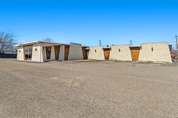 2900 Trimmier RD, Killeen, TX 76542